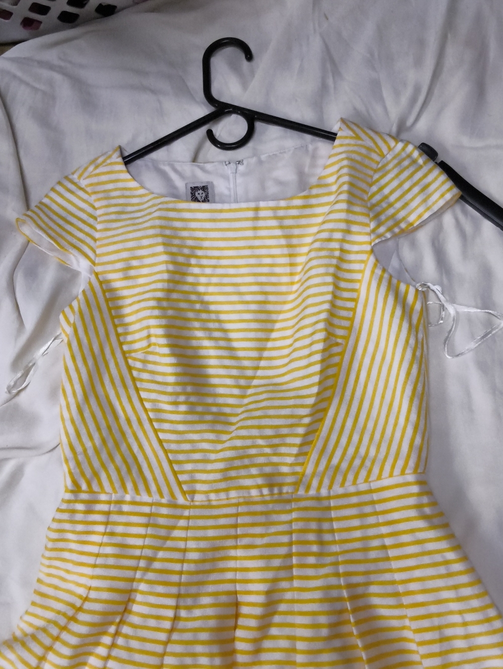 Anne Klein Size 2 Yellow White Striped Fit & Flare Dress Cap Sleeve Midi